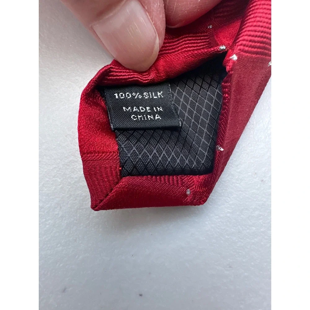 Nicole Miller New York Mens Red Geometric‎ Diamond Silk Necktie Formal Business